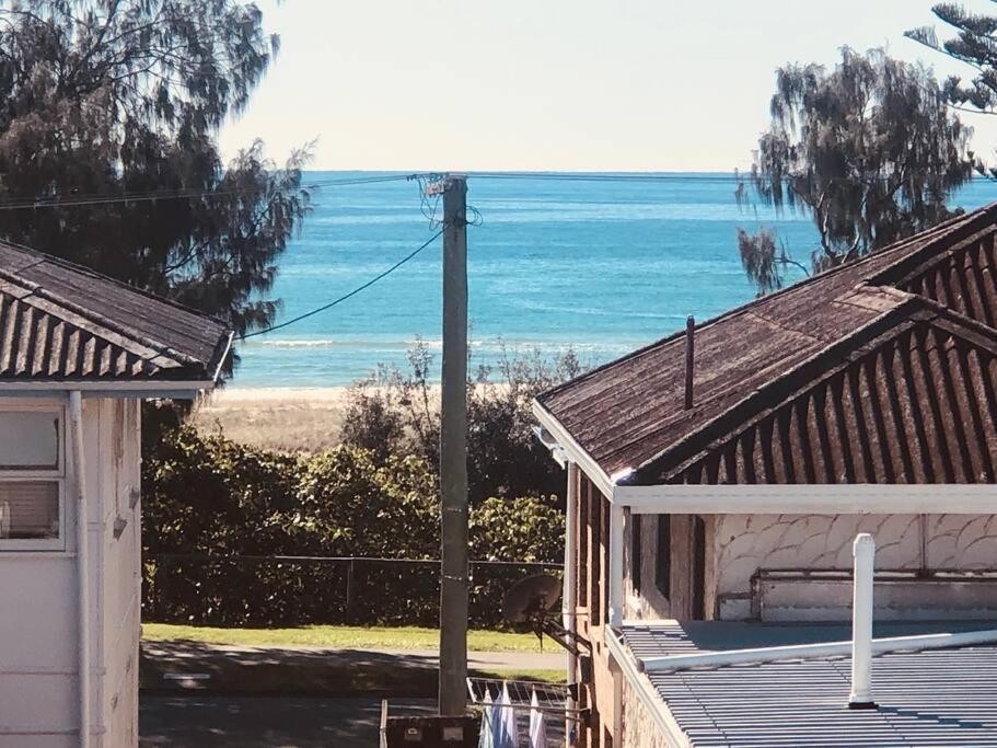 Ocean View Dreaming, Metres To The Beach! Apartment Gold Coast